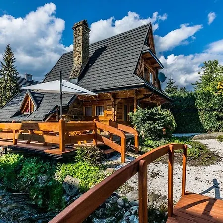 Domek Krupówki z widokiem na Giewont-3
